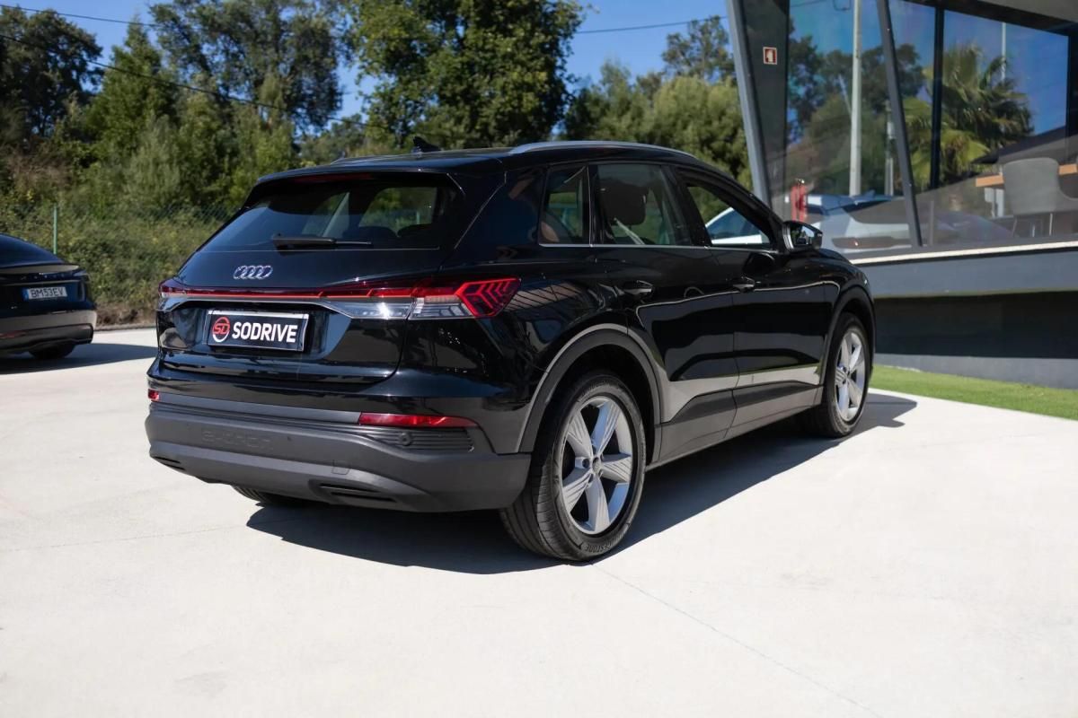 audi-q4-e-tron-2021-eletrico-0cc