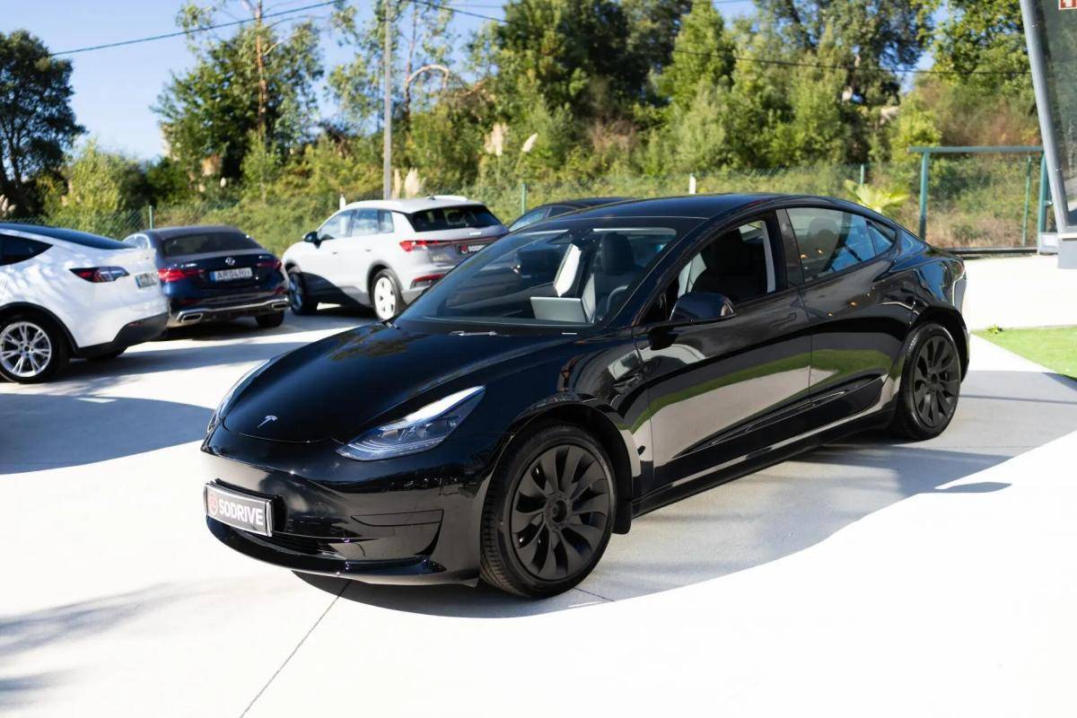 tesla-model-3-2022-eletrico-0cc