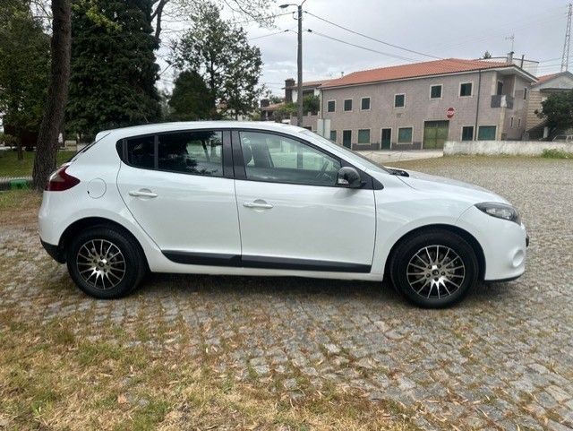 renault-megane-2012-diesel-1461cc