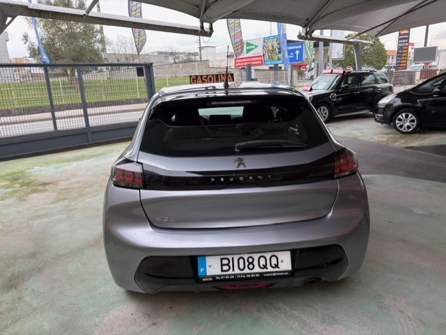peugeot-208-2020-gasolina-1199cc