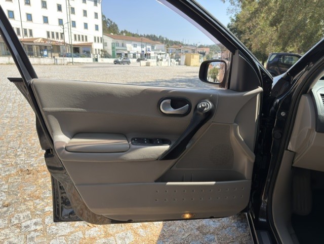 renault-megane-break-2005-diesel-1461cc