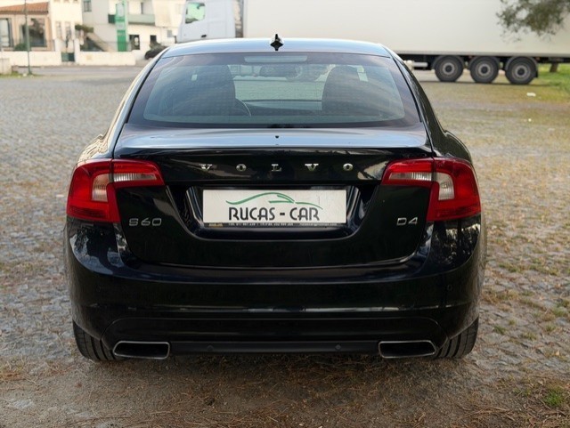 volvo-s60-2014-diesel-1969cc