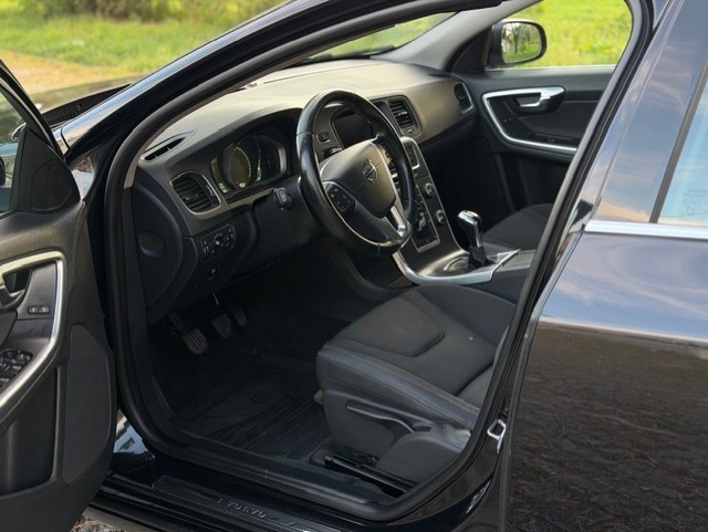volvo-s60-2014-diesel-1969cc