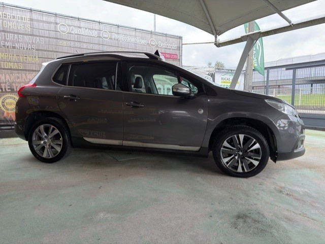 peugeot-2008-2016-gasolina-1199cc