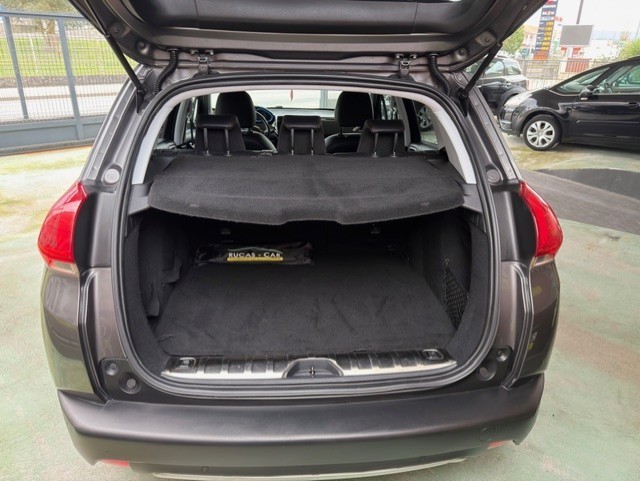 peugeot-2008-2016-gasolina-1199cc