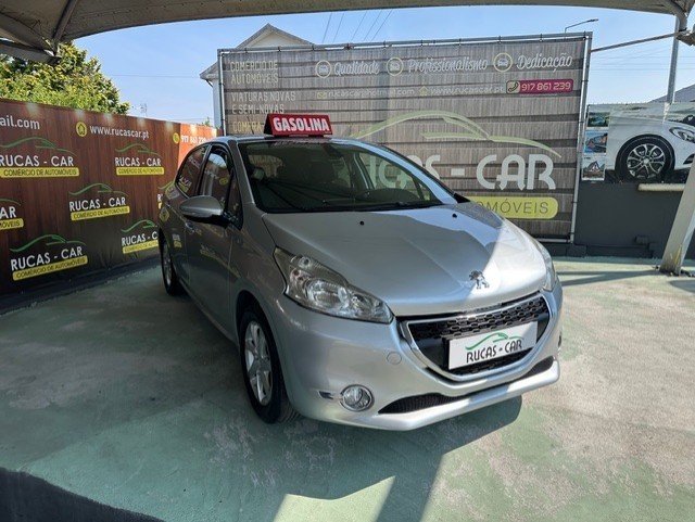 peugeot-208-2013-gasolina-1199cc