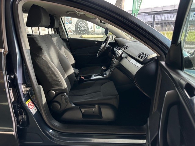 volkswagen-passat-2006-diesel-1968cc