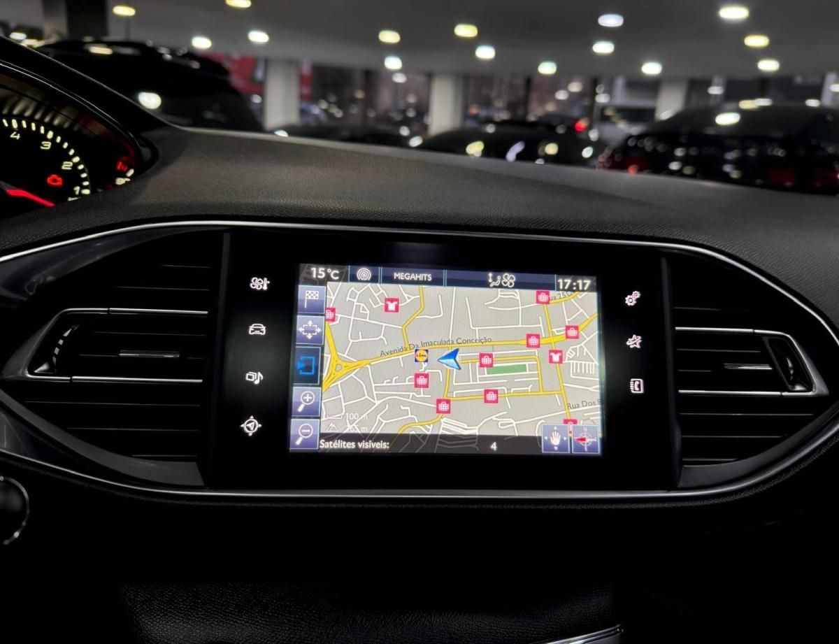 peugeot-308-sw-2015-gasolina-1199cc