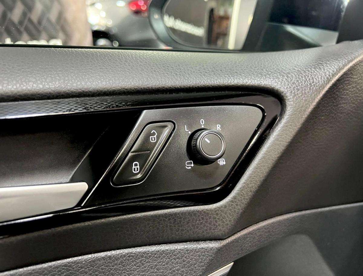 volkswagen-golf-2014-diesel-1968cc