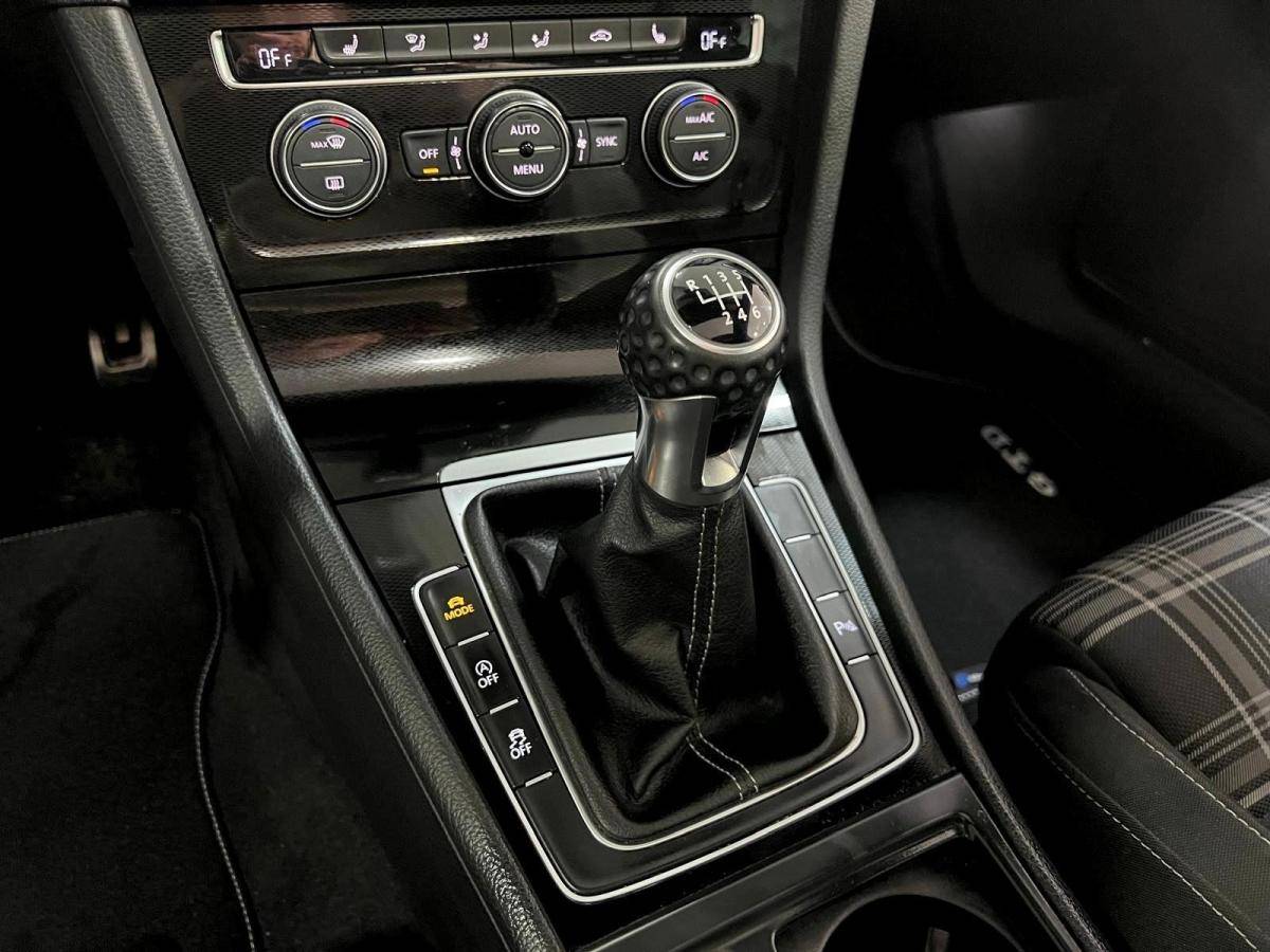 volkswagen-golf-2014-diesel-1968cc