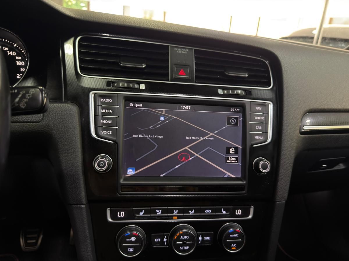 volkswagen-golf-2014-diesel-1968cc