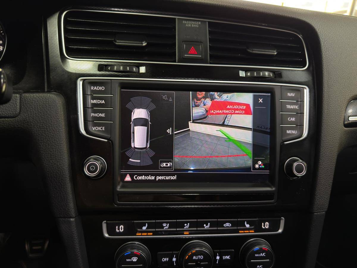 volkswagen-golf-2014-diesel-1968cc