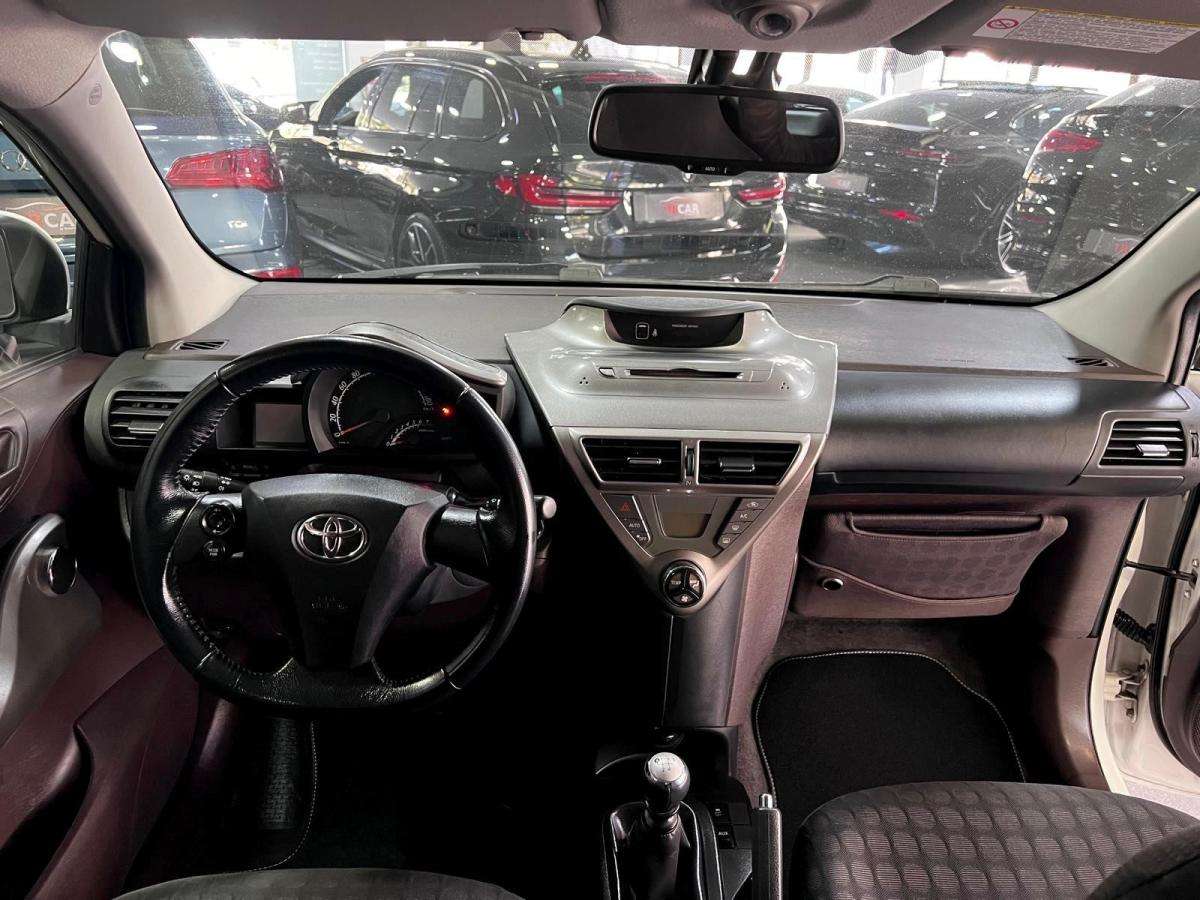 toyota-iq-2009-gasolina-998cc