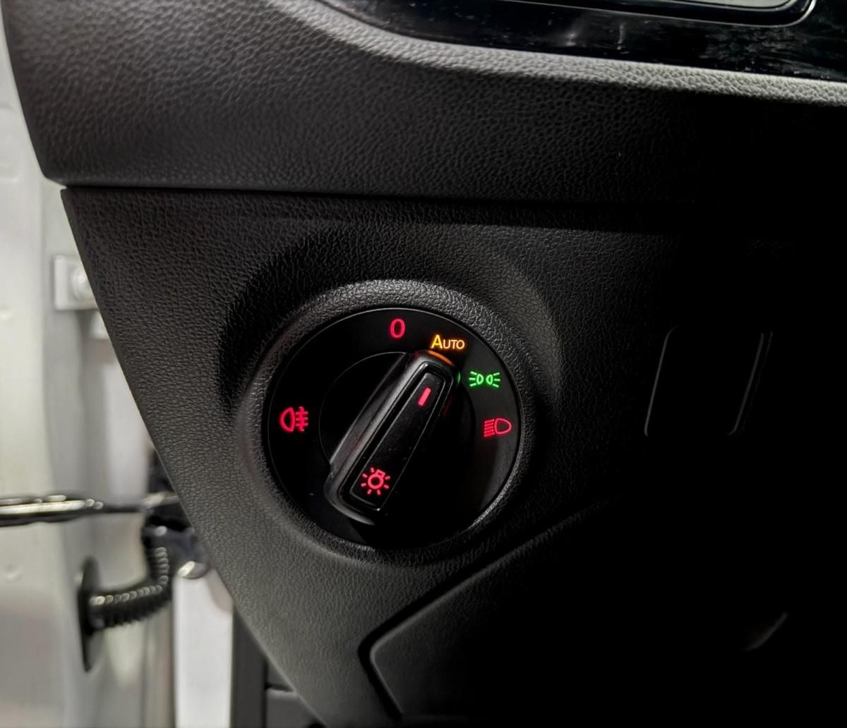 seat-leon-2014-gasolina-1984cc