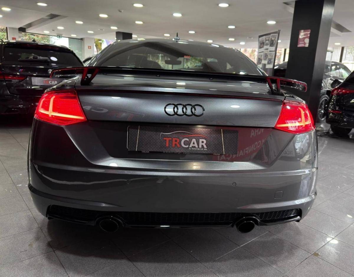 audi-tt-2015-gasolina-1984cc
