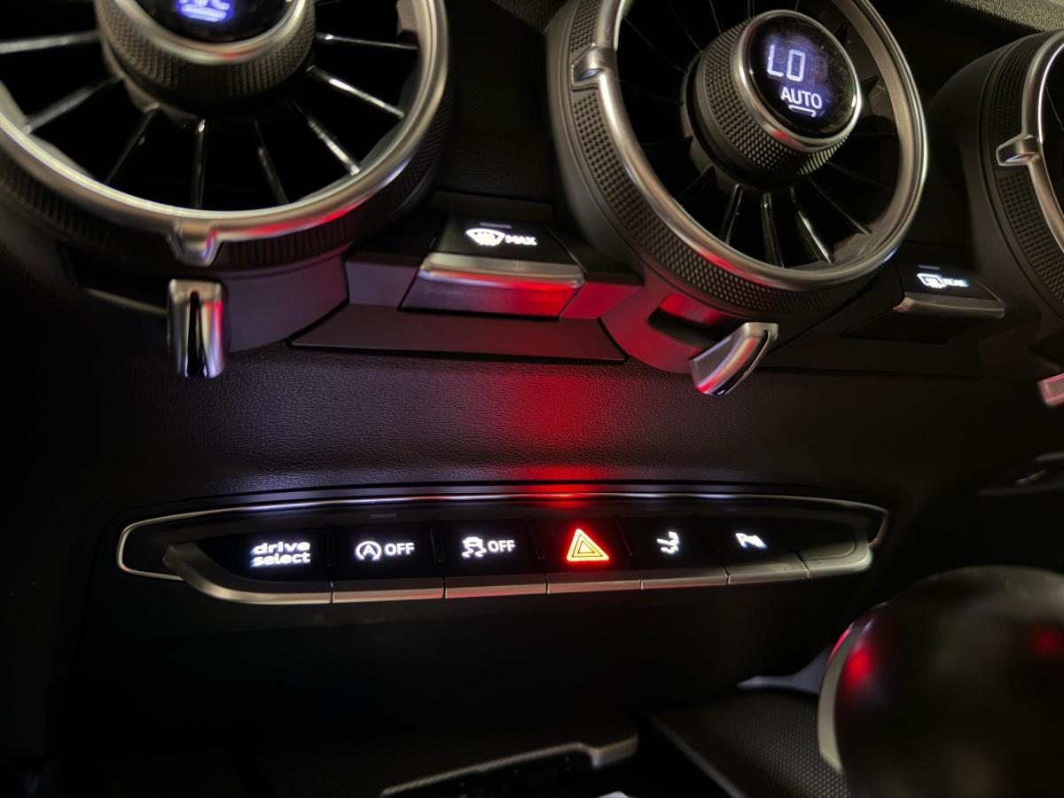audi-tt-2015-gasolina-1984cc