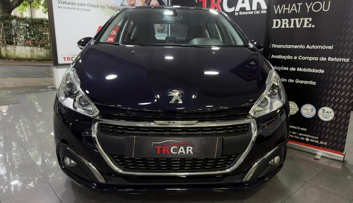 peugeot-208-2019-diesel-1499cc