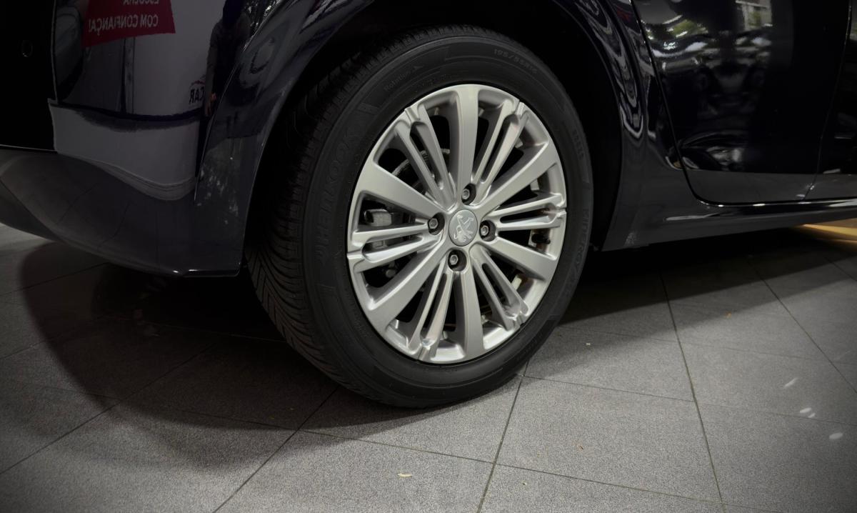 peugeot-208-2019-diesel-1499cc