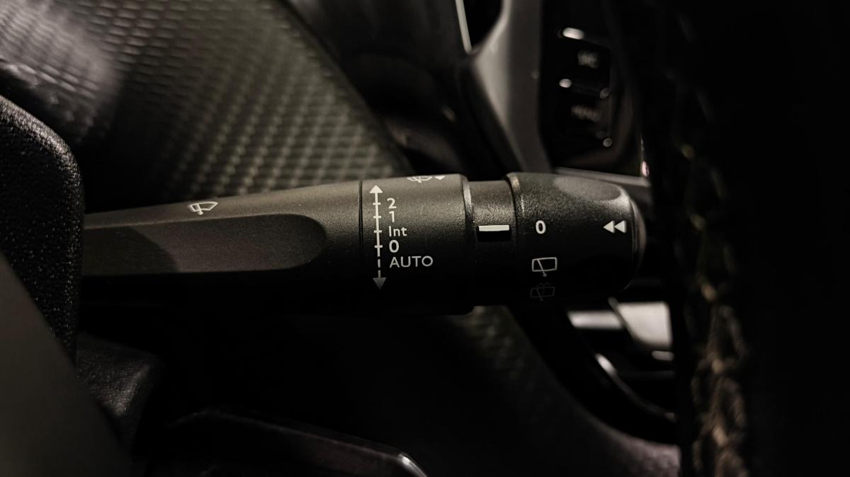 peugeot-208-2019-diesel-1499cc