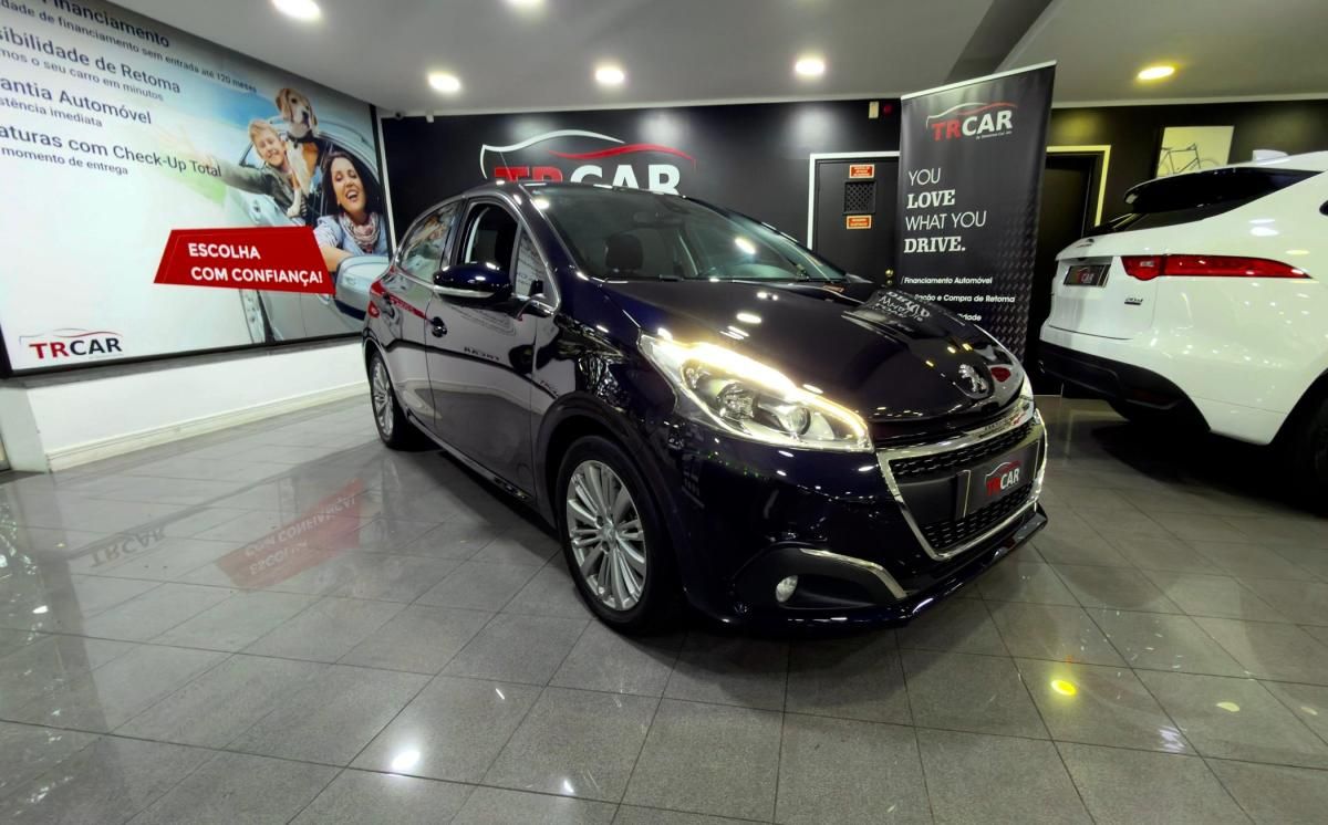 peugeot-208-2019-diesel-1499cc