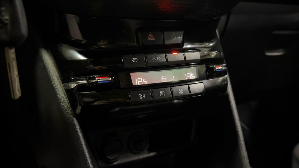 peugeot-208-2019-diesel-1499cc