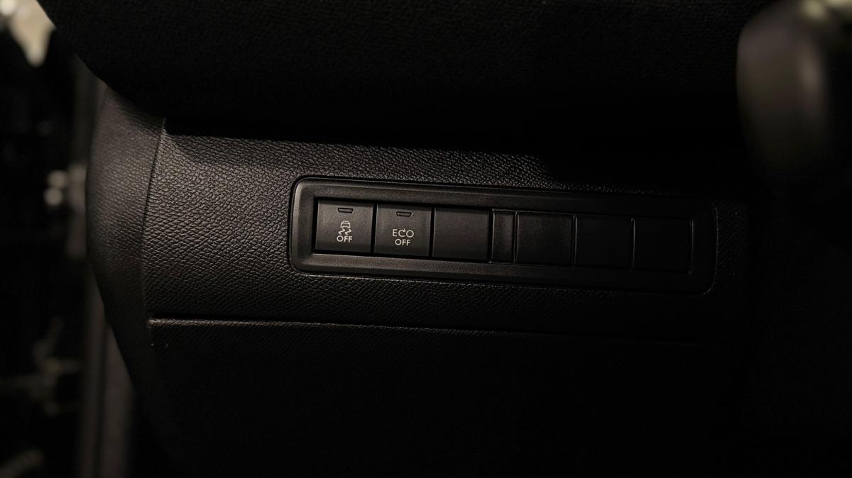 peugeot-308-2015-diesel-1560cc