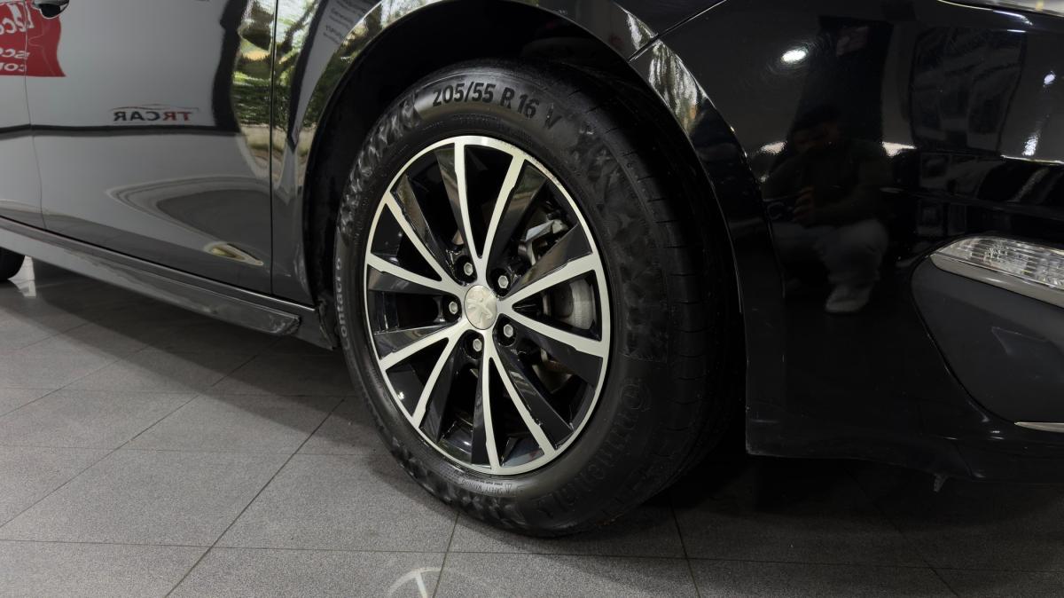 peugeot-308-2015-diesel-1560cc