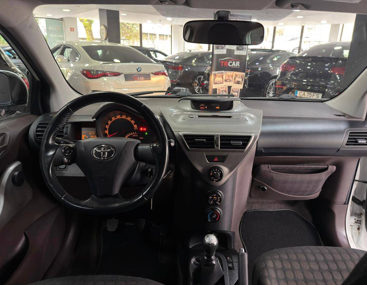 toyota-iq-2009-gasolina-998cc