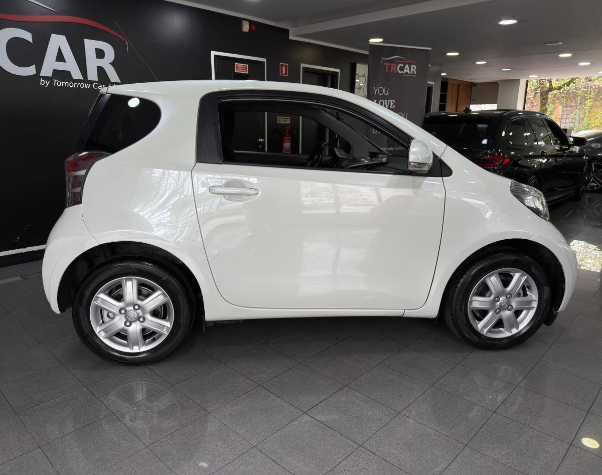 toyota-iq-2009-gasolina-998cc