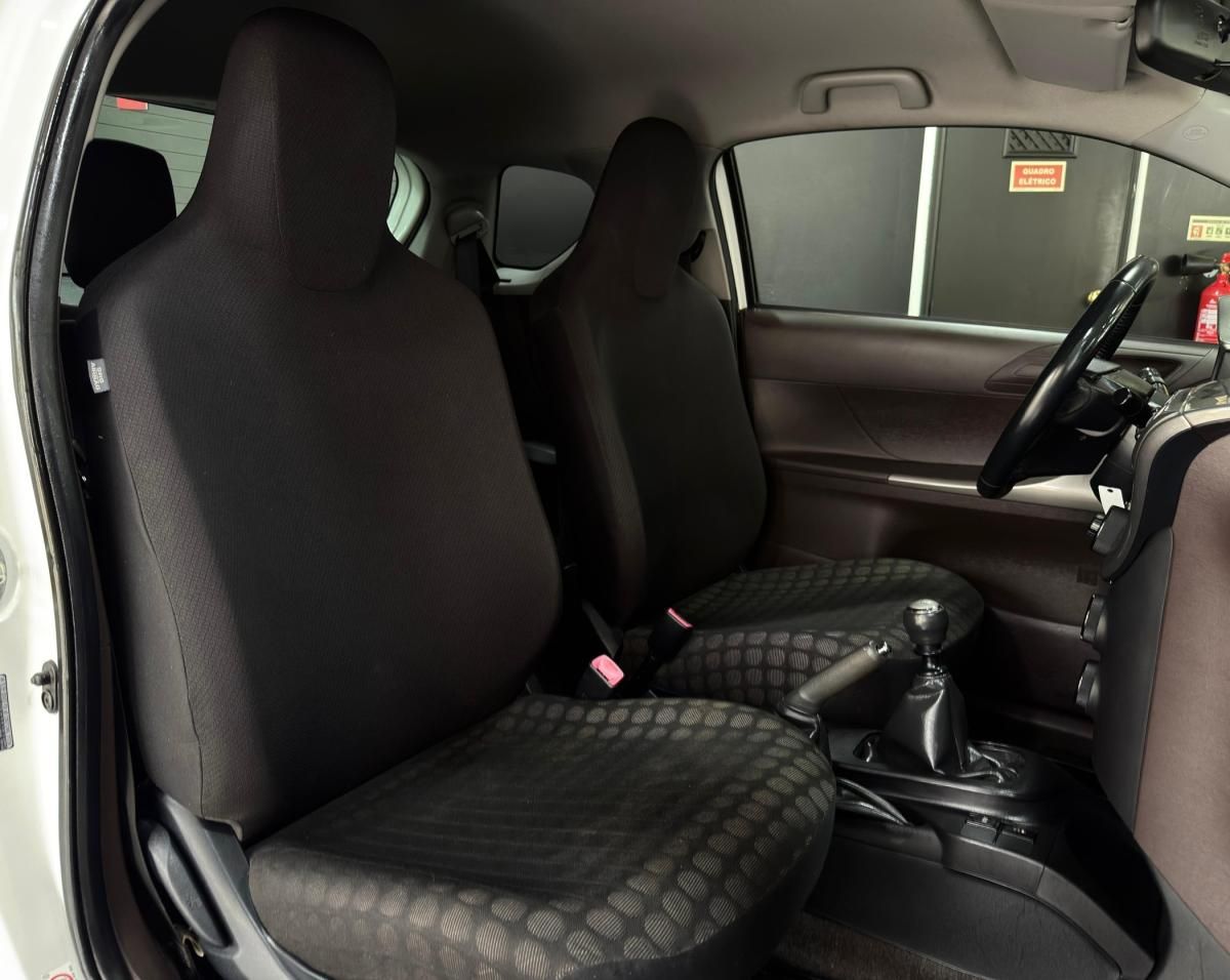 toyota-iq-2009-gasolina-998cc