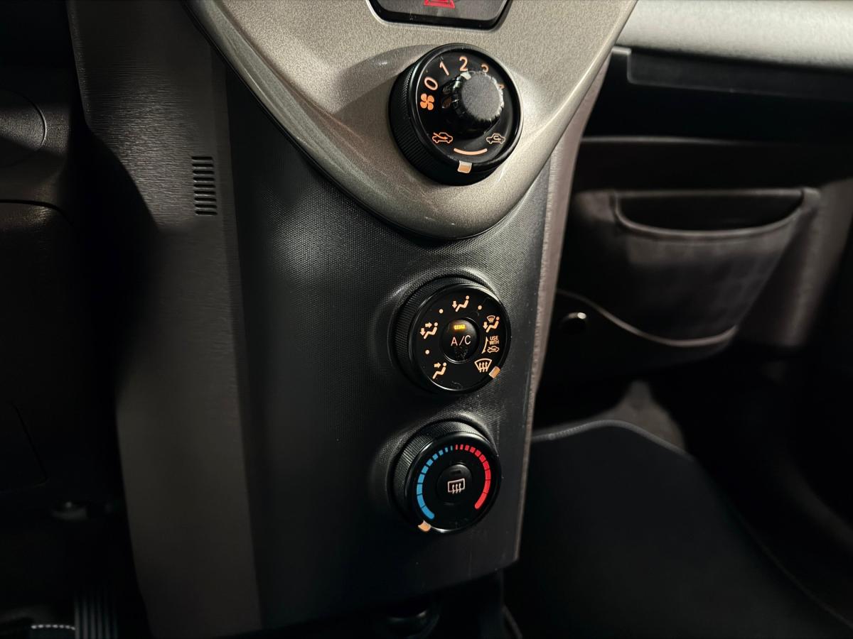toyota-iq-2009-gasolina-998cc