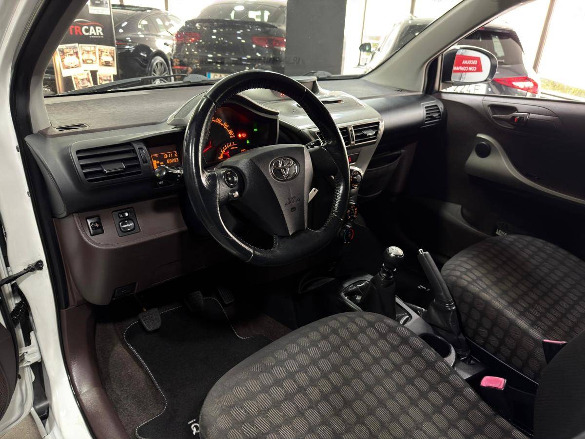toyota-iq-2009-gasolina-998cc