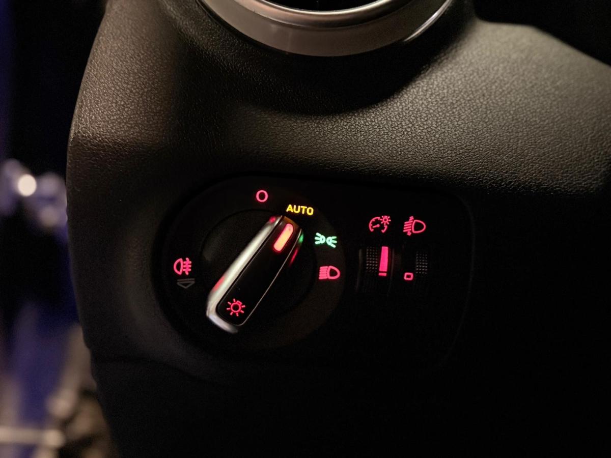 audi-a1-2010-diesel-1598cc