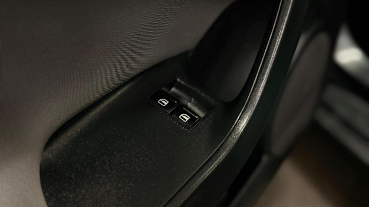 seat-ibiza-2012-diesel-1199cc