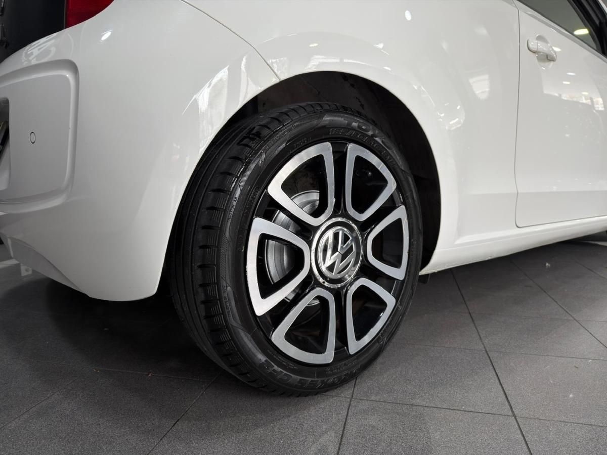 volkswagen-up-2014-gasolina-999cc