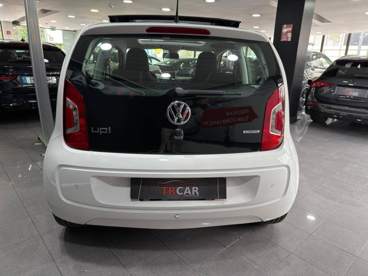 volkswagen-up-2014-gasolina-999cc