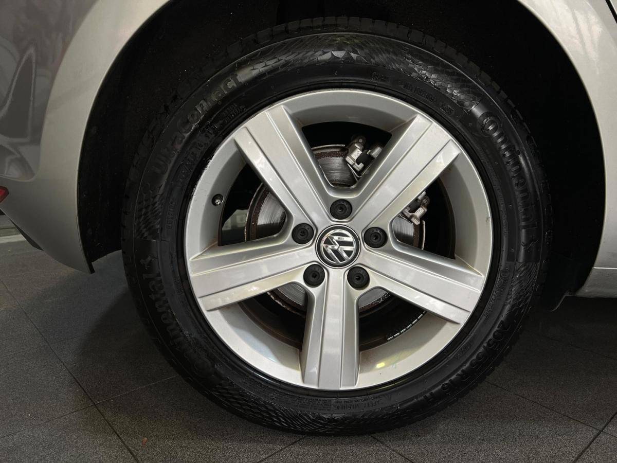 volkswagen-golf-2016-diesel-1598cc