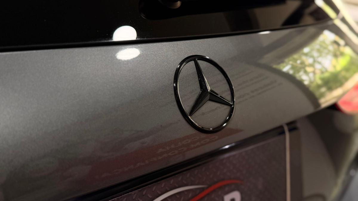 mercedes-benz-classe-c-2022-hibrido-a-gasolina-1991cc