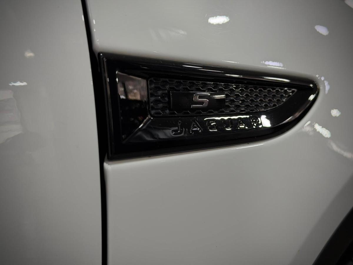jaguar-e-pace-2018-diesel-1999cc