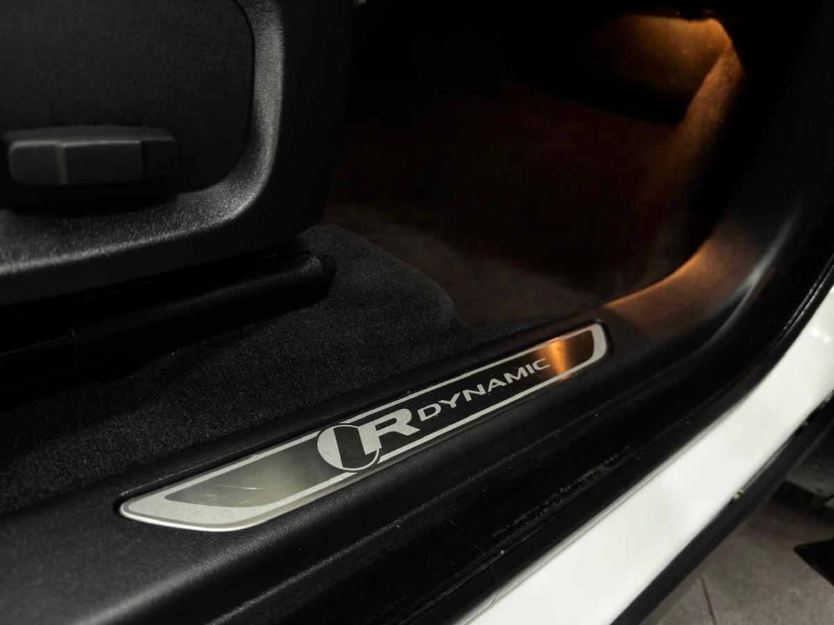 jaguar-e-pace-2018-diesel-1999cc