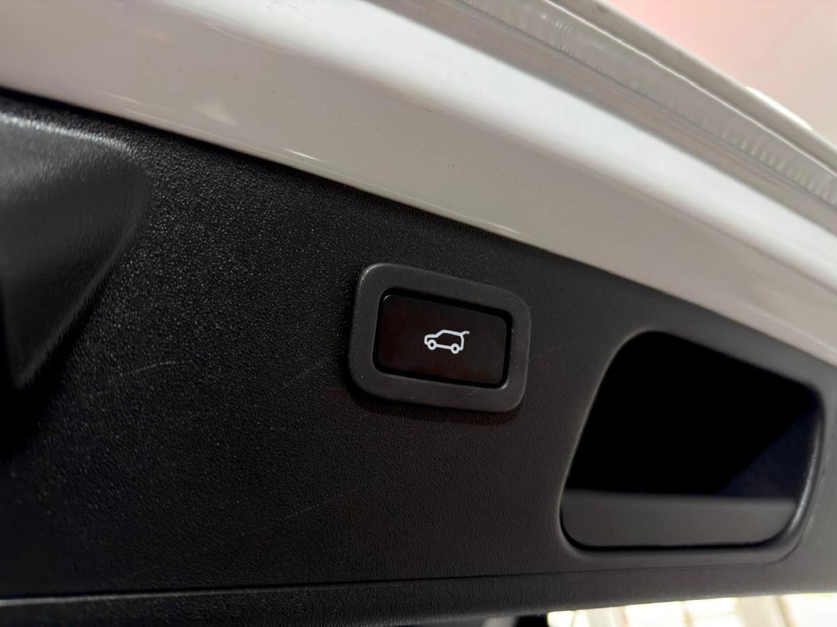 jaguar-e-pace-2018-diesel-1999cc