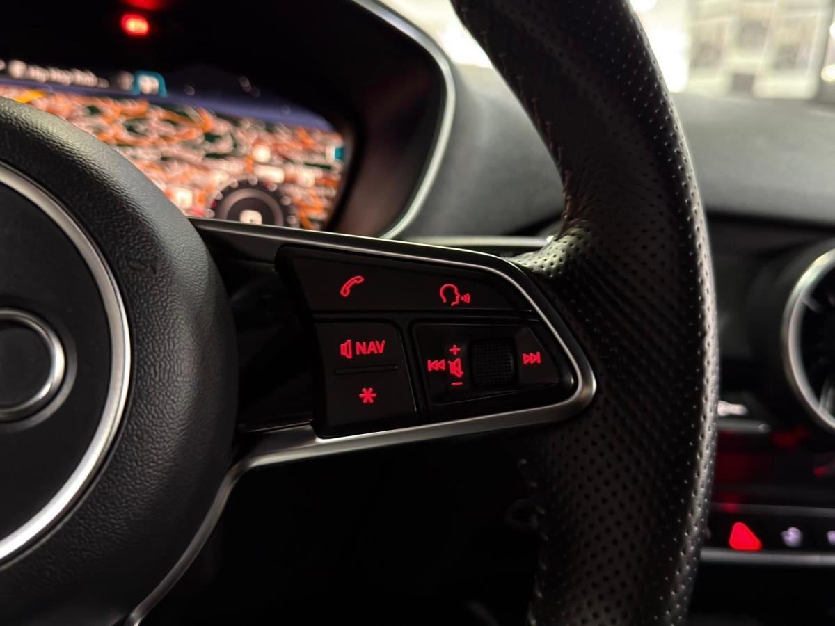 audi-tt-2015-gasolina-1984cc