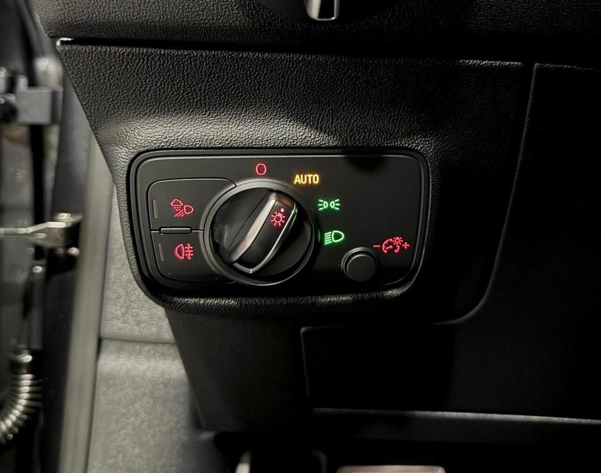 audi-tt-2015-gasolina-1984cc