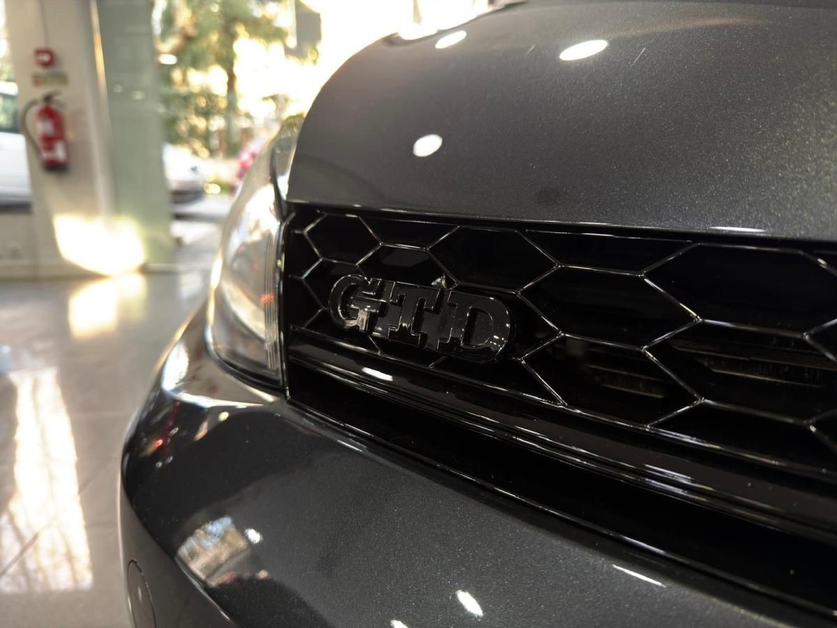 volkswagen-golf-2015-diesel-1968cc