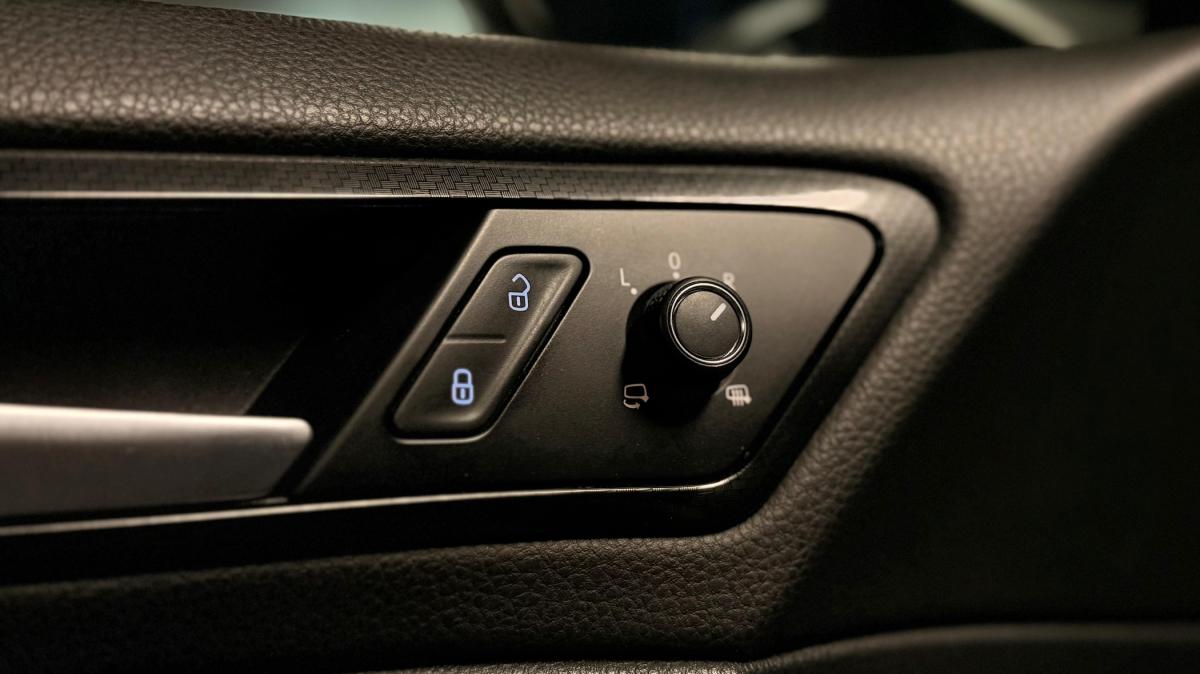 volkswagen-golf-2014-gasolina-1984cc
