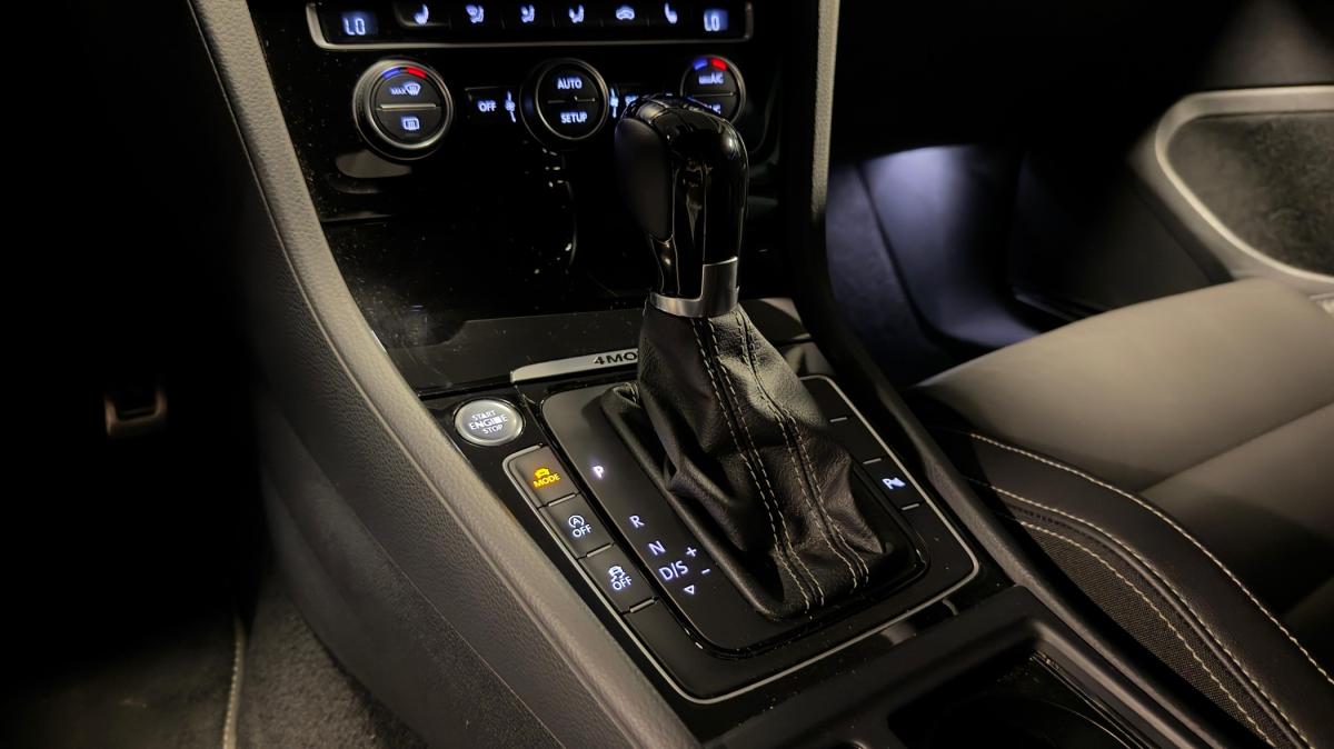 volkswagen-golf-2014-gasolina-1984cc