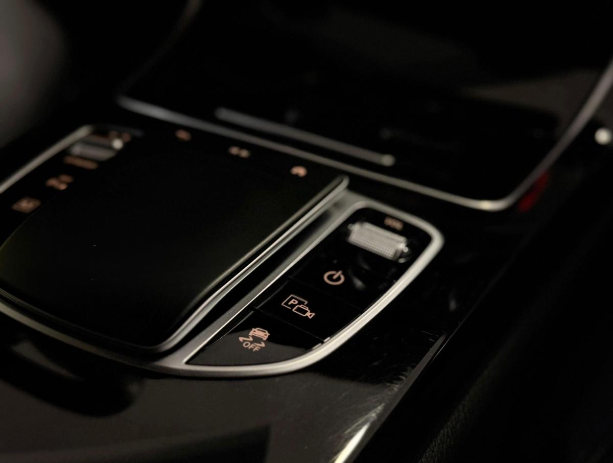 mercedes-benz-glc-2021-hibrido-a-gasolina-1991cc