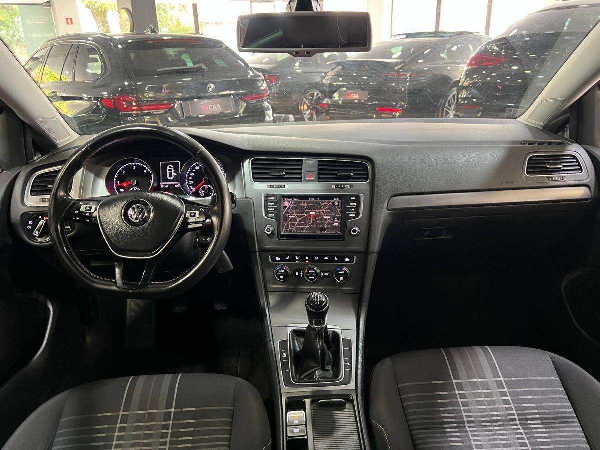volkswagen-golf-2016-diesel-1598cc