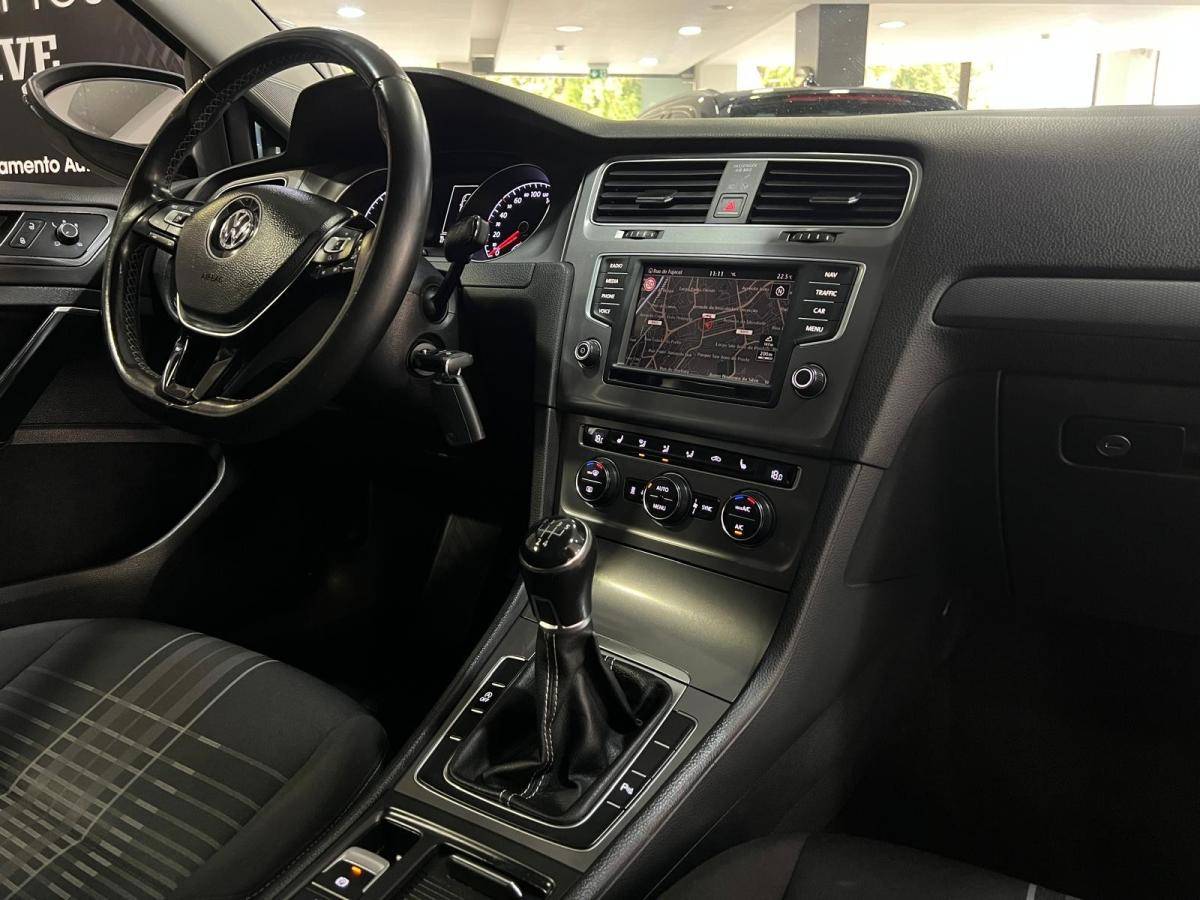 volkswagen-golf-2016-diesel-1598cc