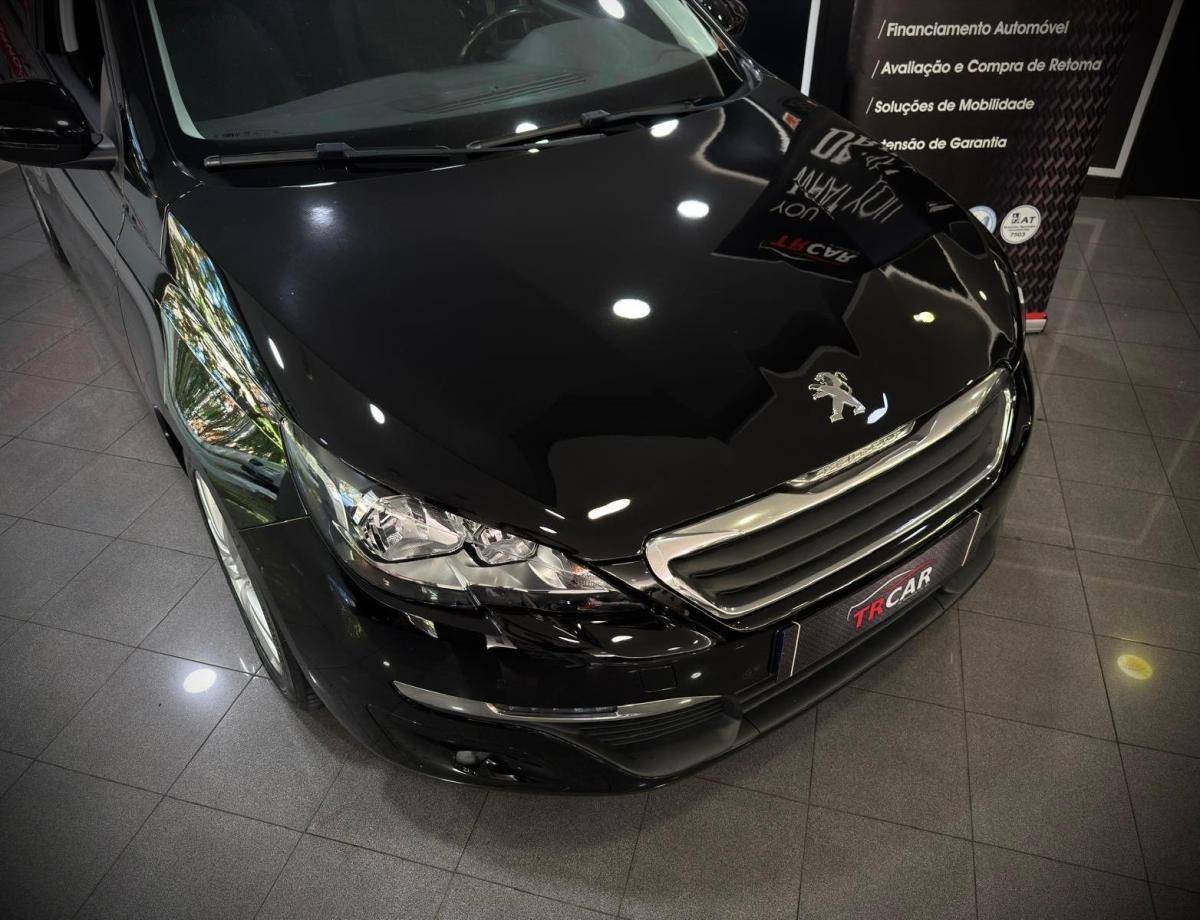 peugeot-308-2017-gasolina-1199cc